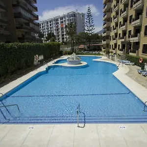 Ronda 4 - Boliches Apartamento