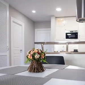 Beachfront In New Apartamento